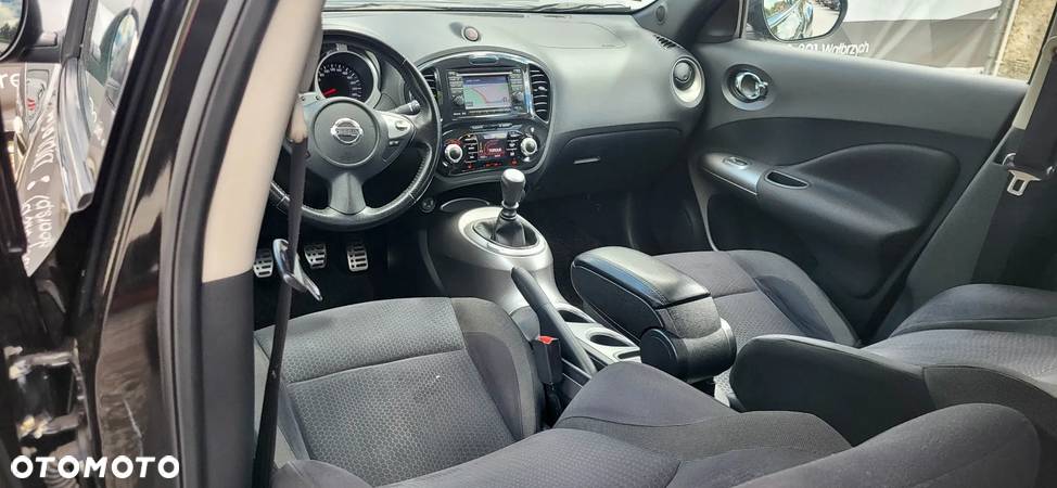 Nissan Juke 1.6 DIG-T Shiro - 16