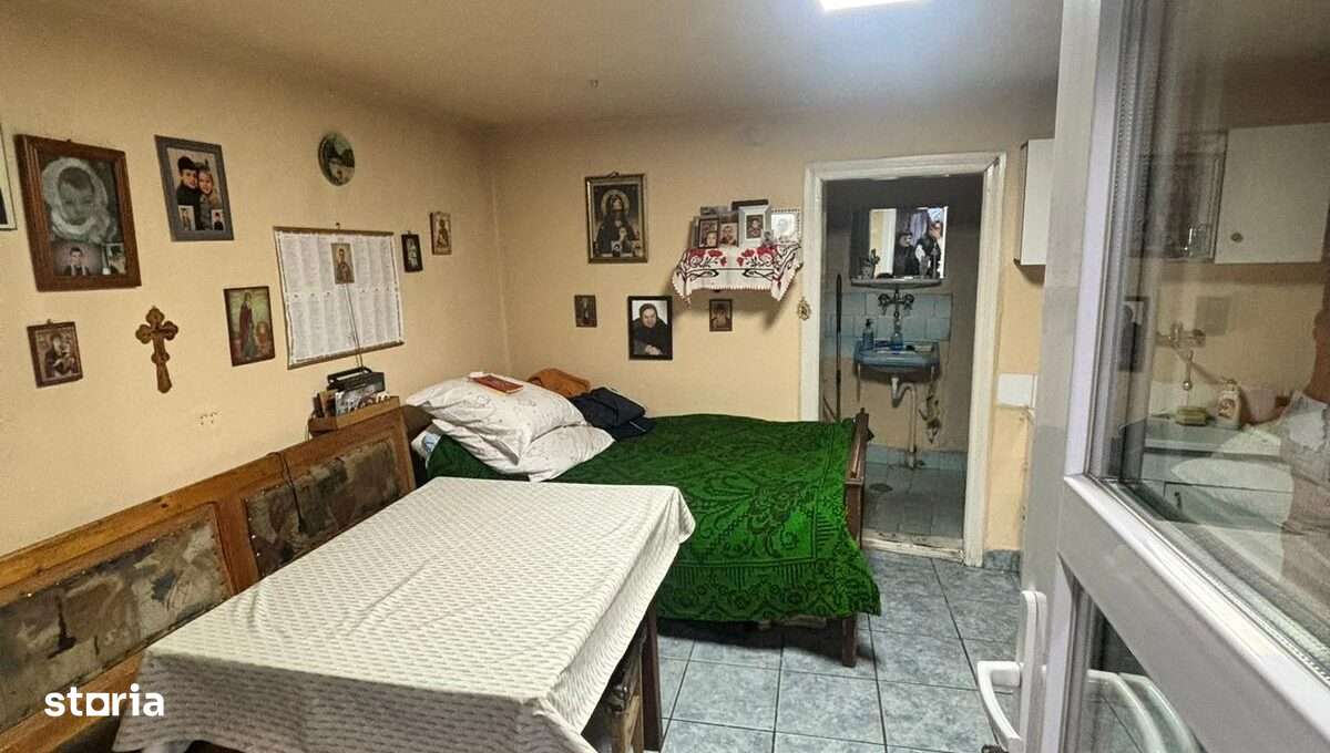 Casă tradițională cu 66 de ari teren în Galații Bistriței –-4