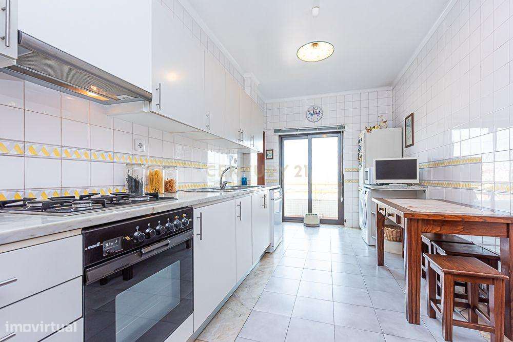 Apartamento T3 com Vista Panorâmica em Setúbal - Grande imagem: 5/44