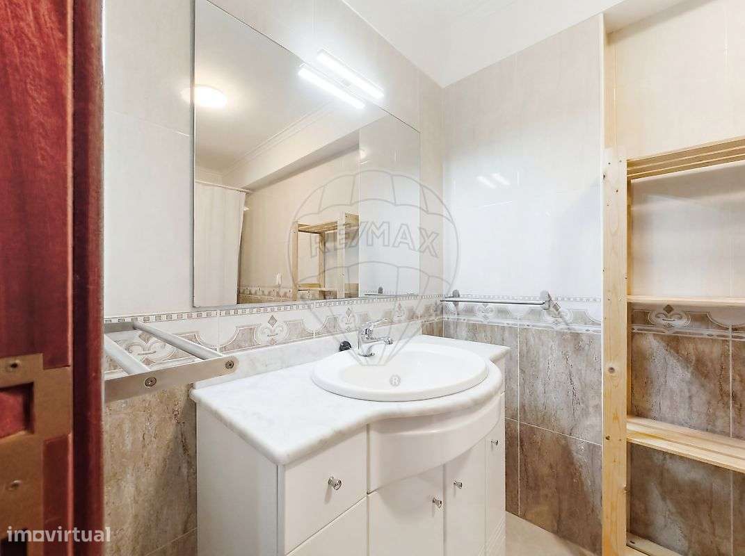 Apartamento T3 à venda em Sintra-18
