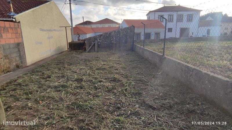 Garagem e Terreno - Grande imagem: 4/4