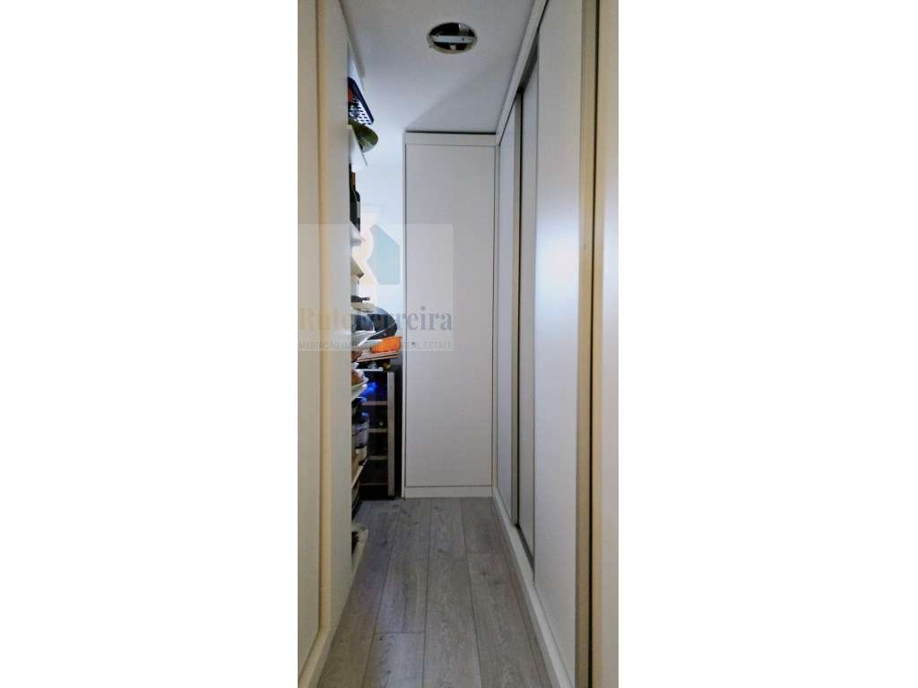 Apartamento T3 no Condomínio Campo Real !!-25