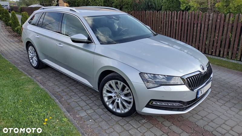 Skoda Superb Combi 2.0 TDI DSG Style - 5