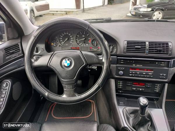 BMW 520 i - 11