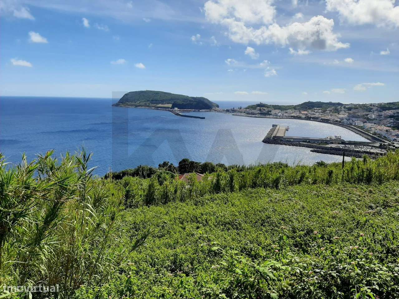 Prédio em Ruína com Projeto de alteração Aprovado e Vista para o Pico - Grande imagem: 5/15