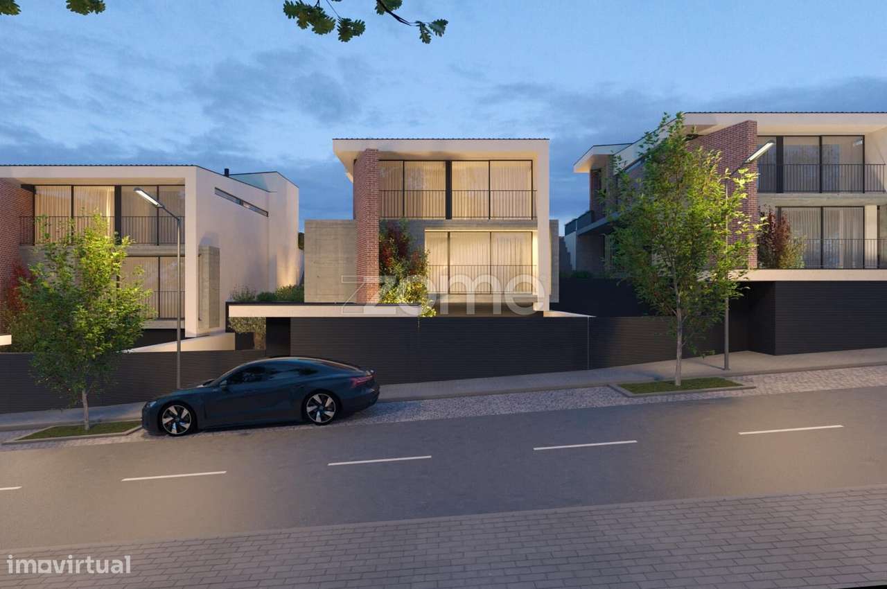 Moradia T3/T4 em Pico de Regalados - Grande imagem: 2/51