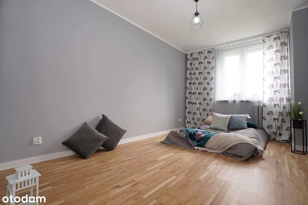 | Rynek | Blok | Winda |Balkon | 3x pokój | NOWE | AGD |-2