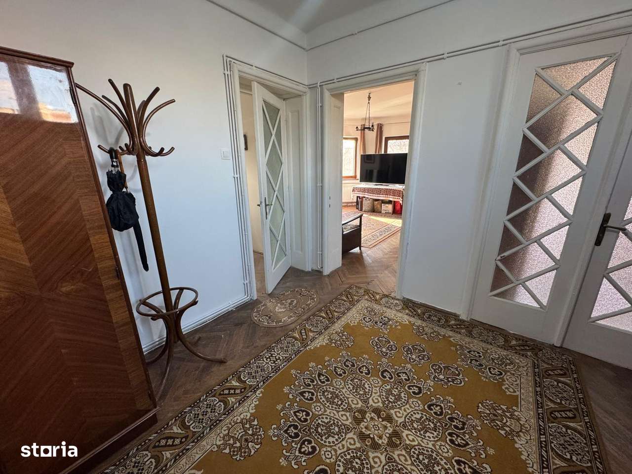 Vanzare apartament patru camere vila D+P+1+pod curte Cotroceni Eroilor-8