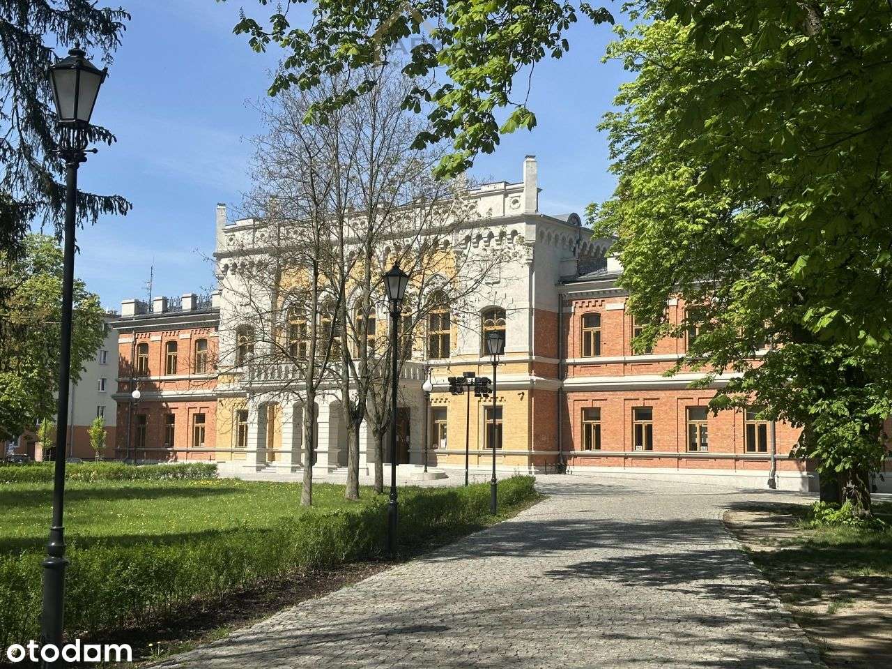 Bezczynszowe 3 pokojowe w historycznym budynku-17