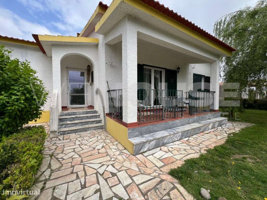 Moradia Térrea V5 na Lagoinha , Palmela-5