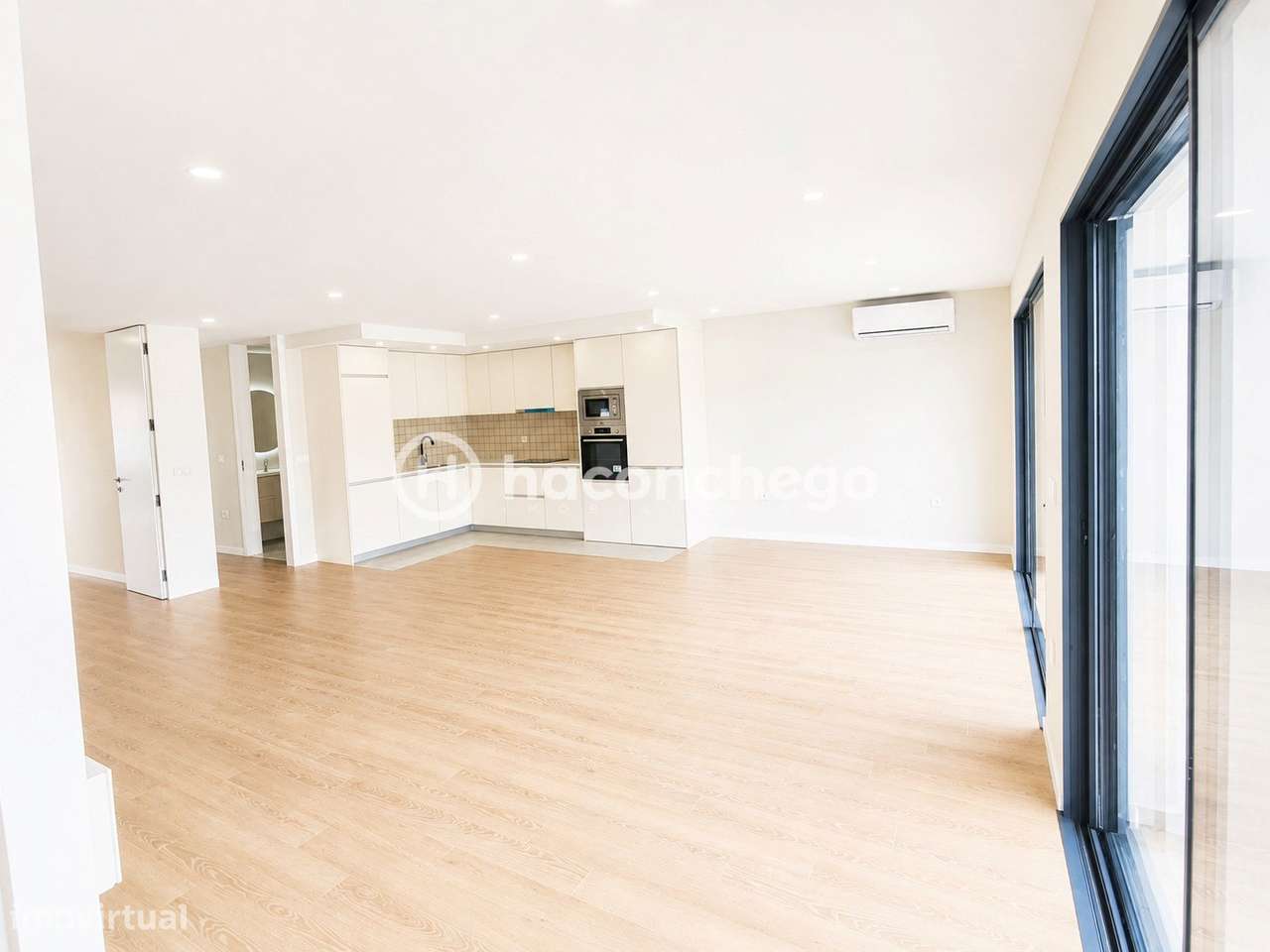 Apartamento T4 duplex com garagem e equipado Arcozelo Barcelos-6