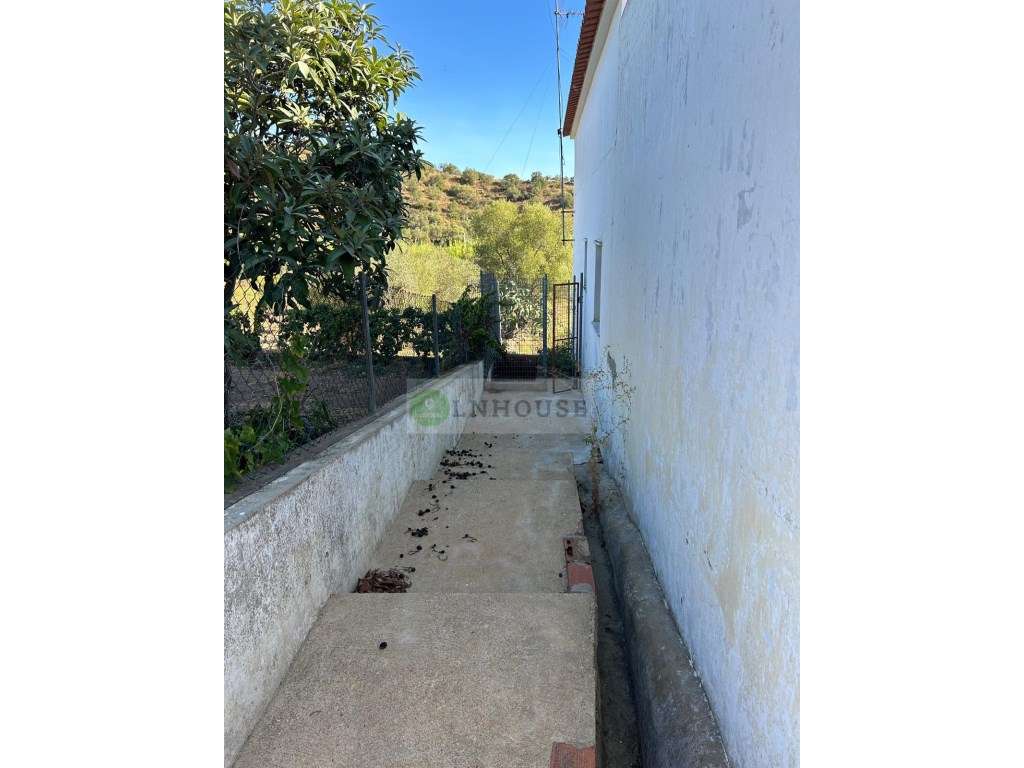 Moradia T3 com vista rio e campo, Almada de Ouro - Castro Marim-10