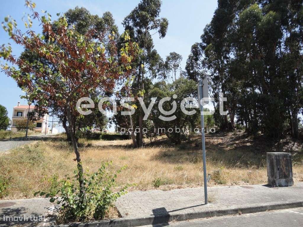 Imóvel de Banco - Lote de Terreno ena Urbanização Casal Vidigal - Grande imagem: 3/8
