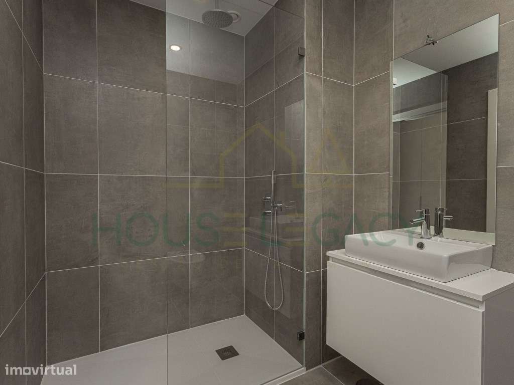 Apartamento T0 Novo com Varanda e Lugar de Garagem | Agra Campus 3 ...-17