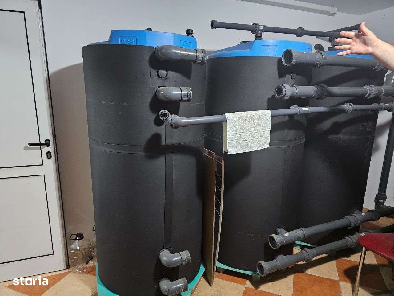 Vila Frumusani, piscina, vedere lac, 8 camere, - Imagine principală: 4/10