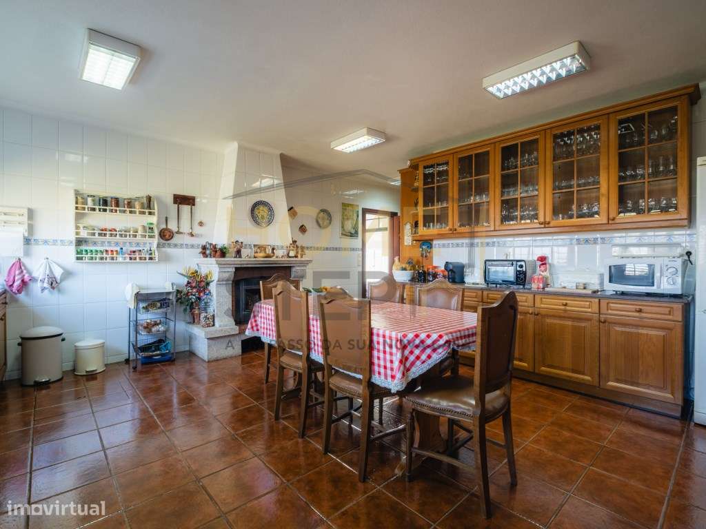 Quinta T4 com Vinhas e Oliveiras, em Santa Marta de Penaguião - Douro-39