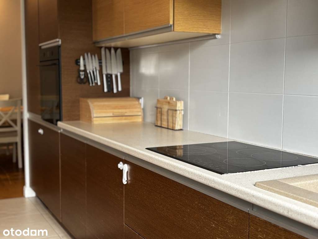 Przestrzenny apartament w Miasteczku Wilanów-12