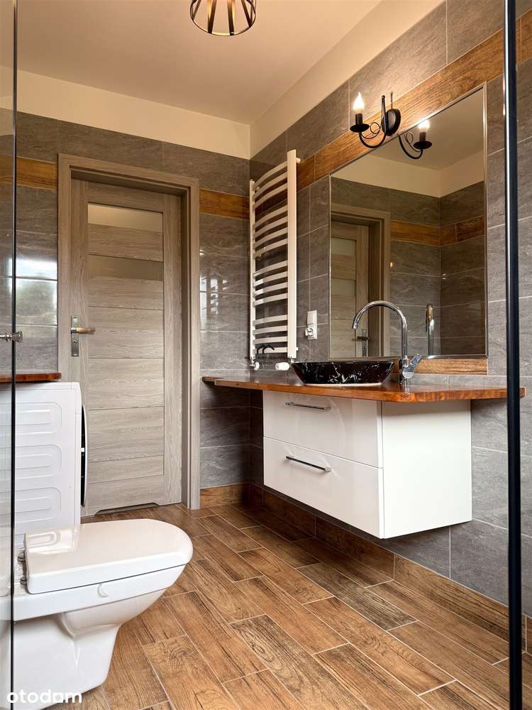 Duże mieszkanie, miejsce parkingowe, teren ogrodzony-6