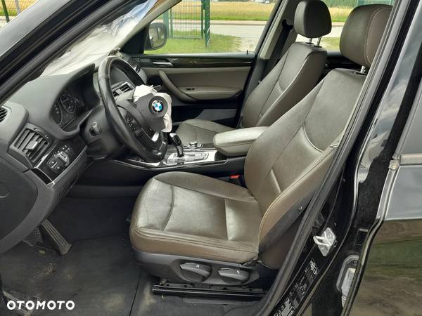 BMW X3 xDrive20d - 13