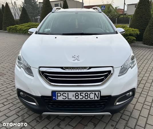 Peugeot 2008 1.2 Pure Tech GPF Style - 2