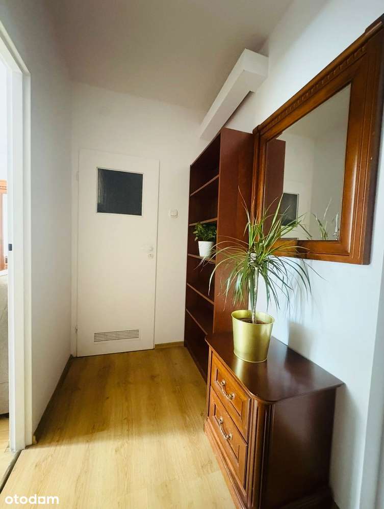 Kawalerka 35,2m2 na Pradze Północ blisko stacji Metra-4