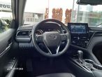 Toyota Camry 2.5 Hybrid Exclusive - 24