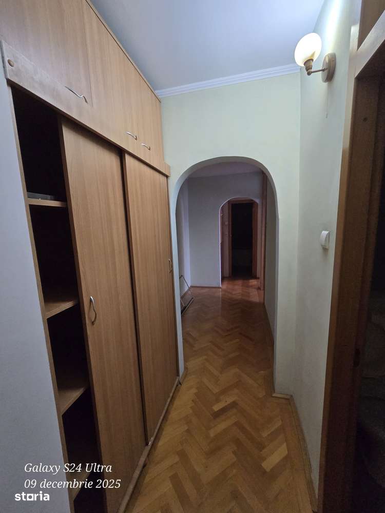 Apartament 3 camere Popa Șapcă 300euro - Imagine principală: 4/8