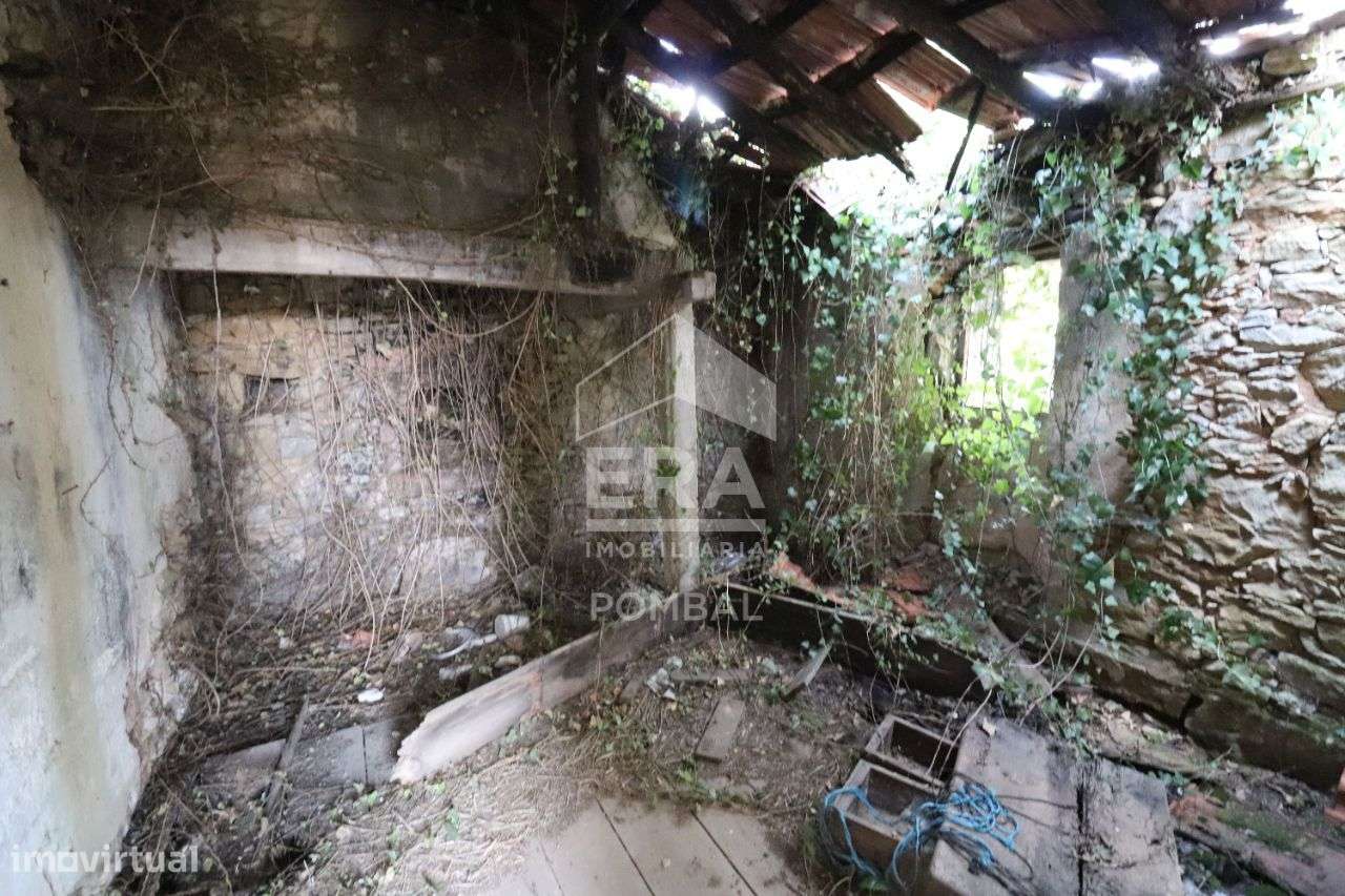 Moradia T3 localizada em Vila Cã, Pombal-16
