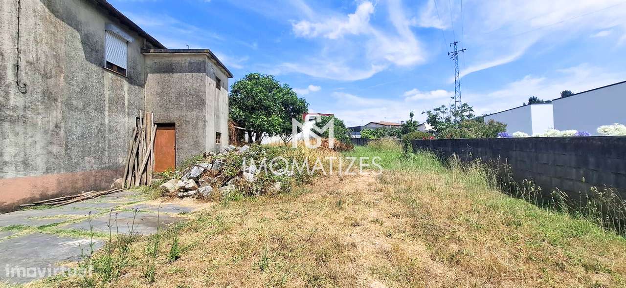 Moradia T3 isolada para reabilitação total - São Romão do Coronado-6