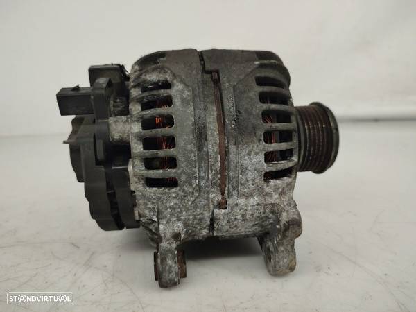 Alternador Volkswagen Polo (6N2) - 1