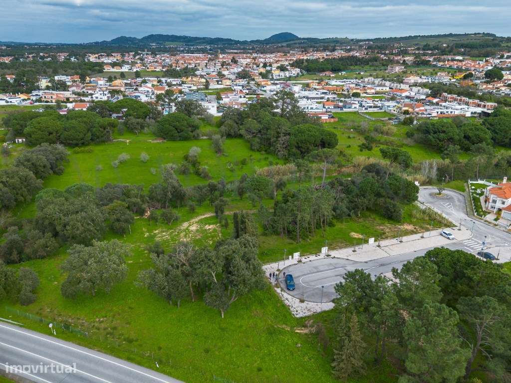 'Casa do Bosque': Terreno Urbano de 1 Hectare em Azeitão - Onde o L...-25