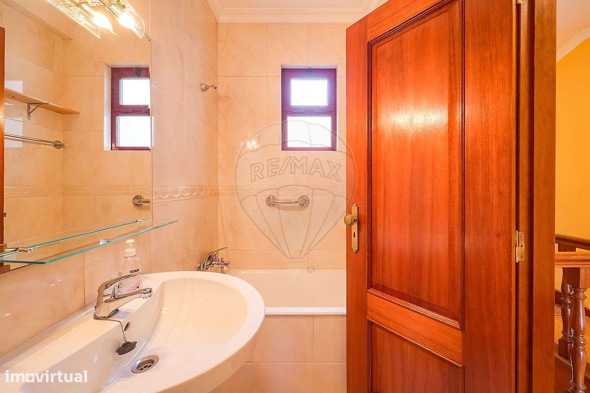 Apartamento T3 Duplex em São Bernardo-12