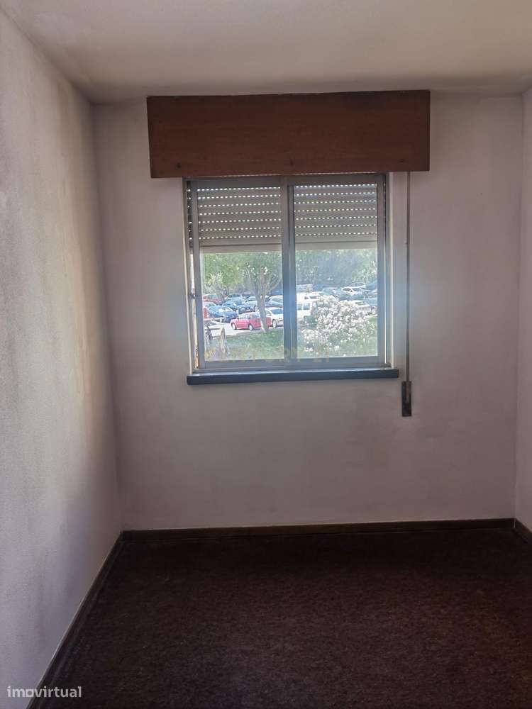Apartamento T2 Quinta do Rouxinol, Corroios.-15