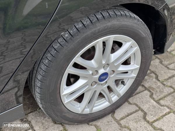 Ford Focus 1.0 EcoBoost S&S COOL&CONNECT - 17