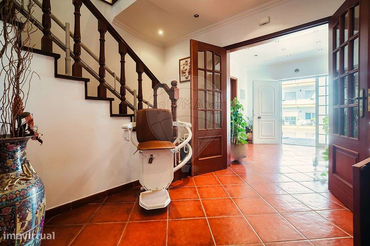 Moradia T4 para venda - Grande imagem: 4/17