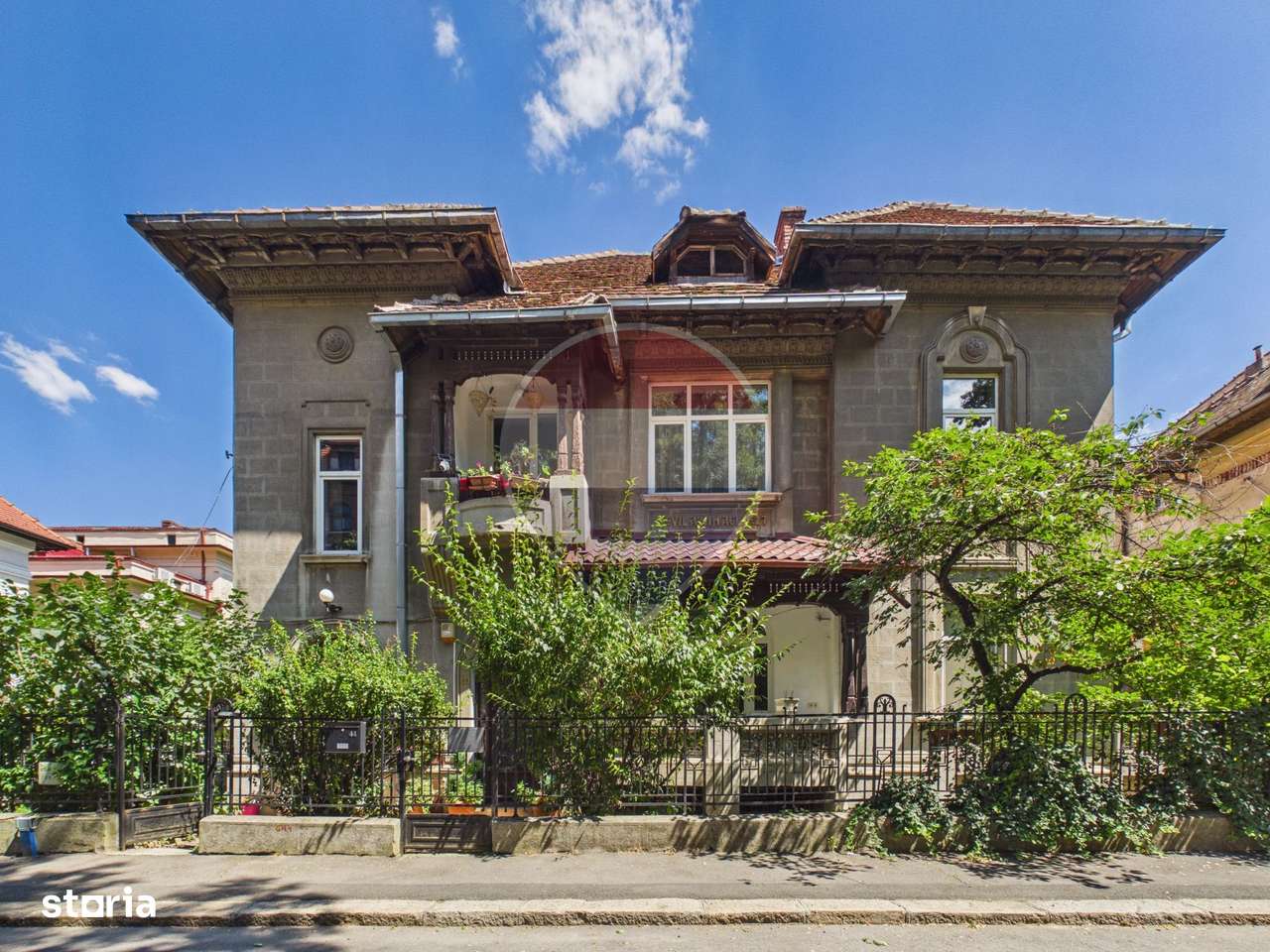 Apartament 2 camere în vilă istorică | Kiseleff | curte | 7 min metrou