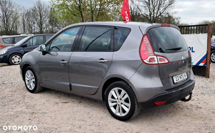 Renault Scenic 1.6 16V Avantage - 3