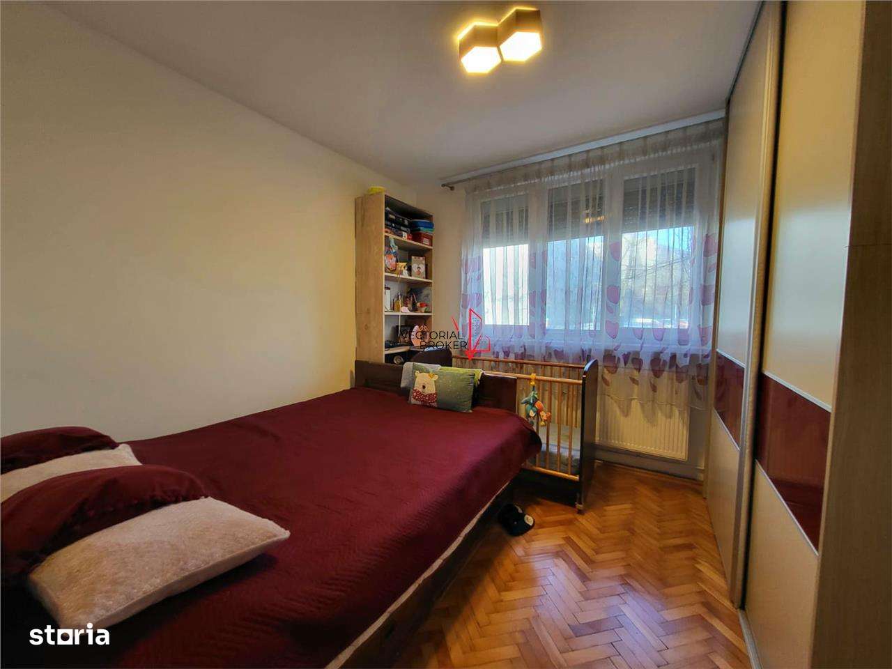 3 CAMERE  ZONA VERDE  PARCARE SI BOXA-5