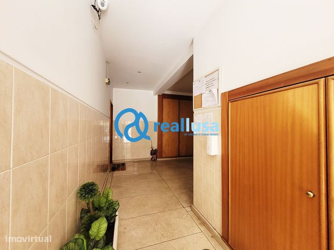 Apartamento T1 c/ garagem Águas Santas Maia-15