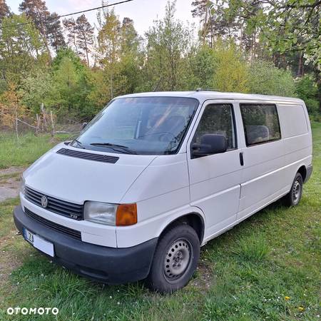 Volkswagen Transporter - 11