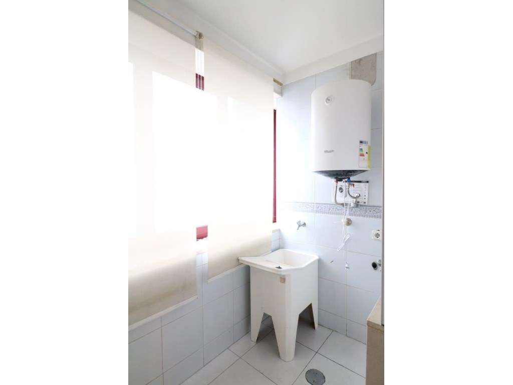 Venda Apartamento T2+1 - S. Vicente (Volvo)-6