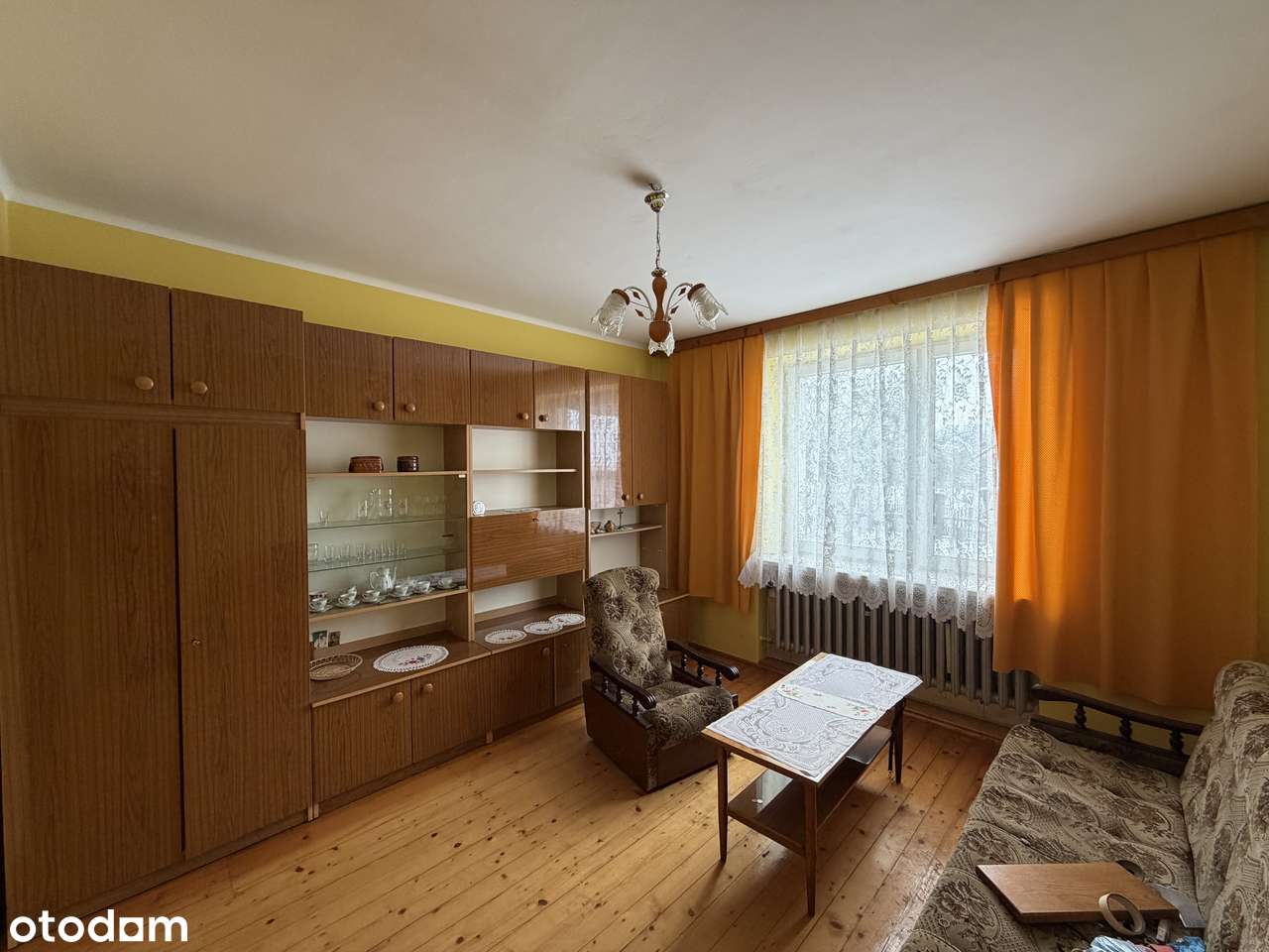 Super murowany dom w Zagórzu z potencjałem z działka 8 arów-13