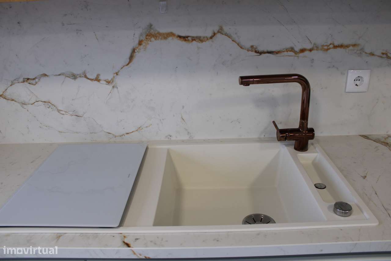 T3 Duplex - Av. da Europa - Viseu - Grande imagem: 4/52