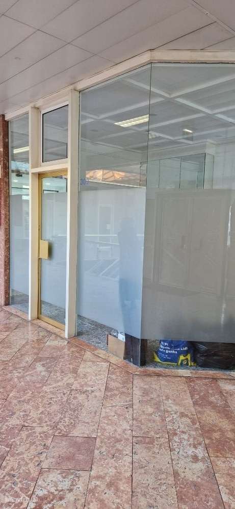 Loja em Excelente Zona com 17m^2 - Shopping Brasília - Grande imagem: 2/11