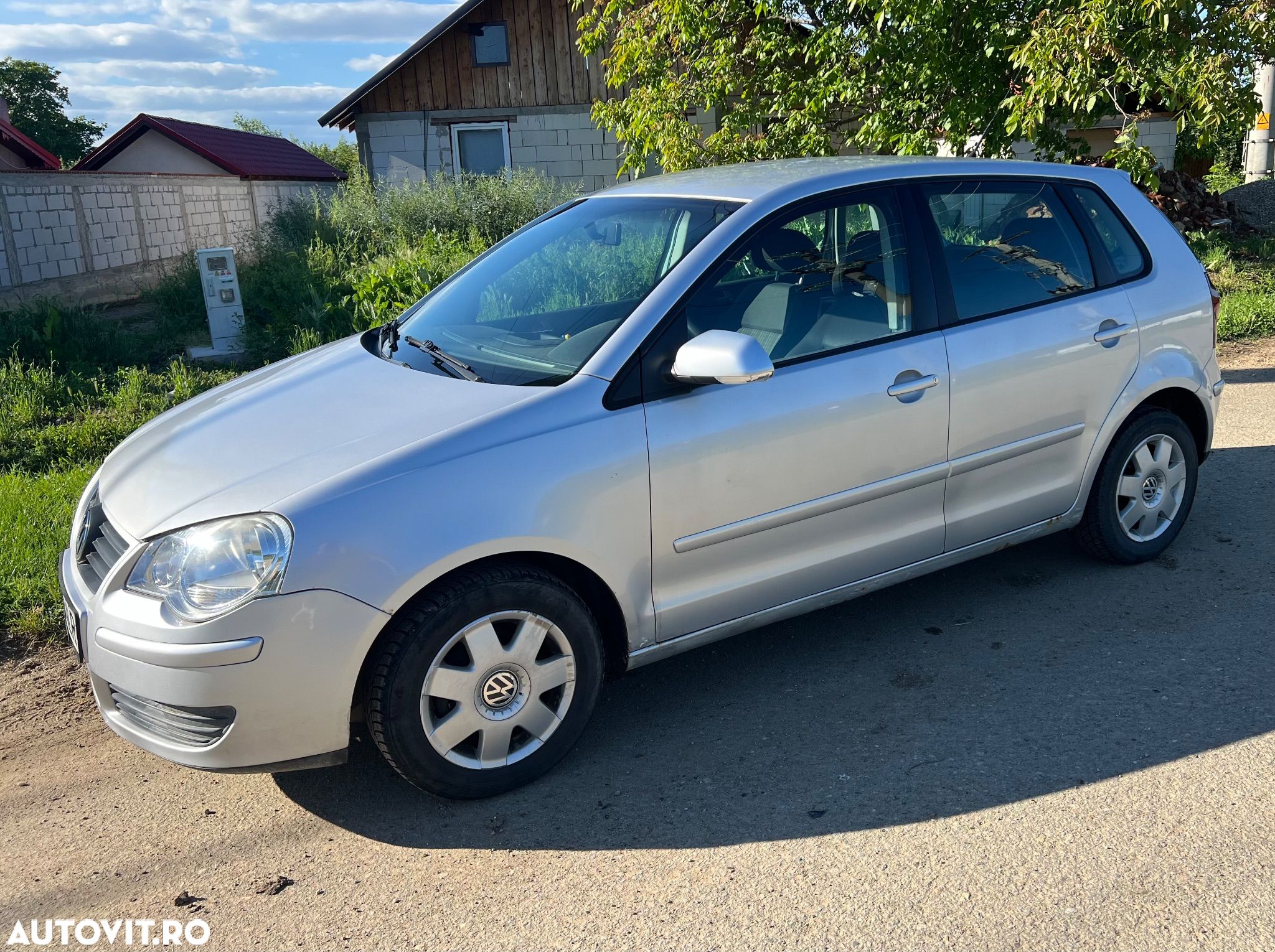 Volkswagen Polo 1.4 TDI Comfortline - 1