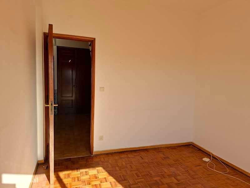 Apartamento T5 DUPLEX Venda-23
