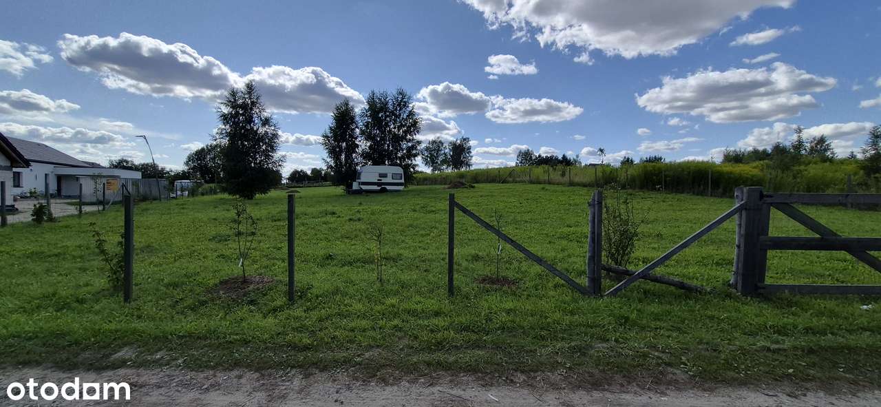 Działka budowlana 2468 m² z mediami-3