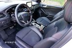 Ford Focus 2.0 TDCi ST-Line Black ASS PowerShift - 23