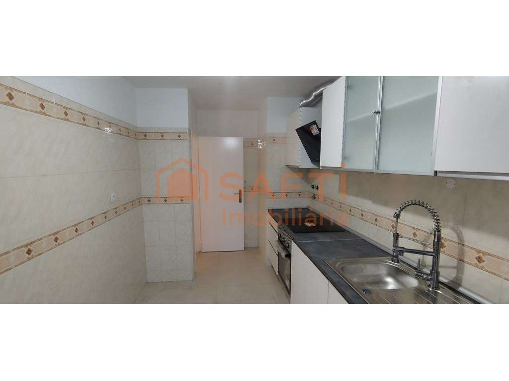 Apartamento T2 - Grande imagem: 5/15