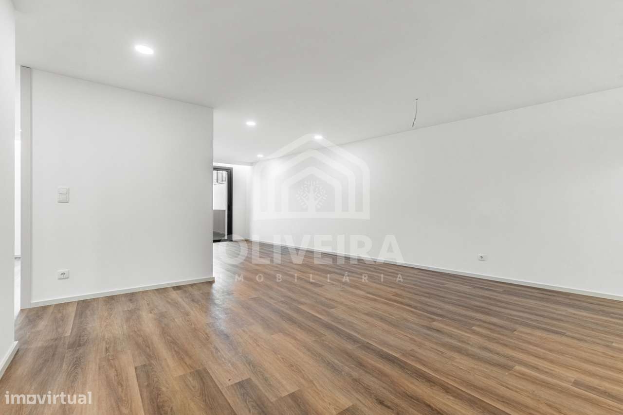 Apartamento T2 com terraço em Real-10